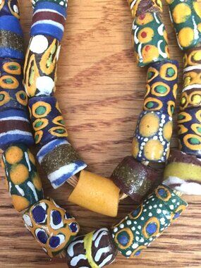 VINTAGE AFRICAN GLASS BEAD NECKLACE TRIBAL HAND-PAINTED MULTICOLOR MADE GHANA